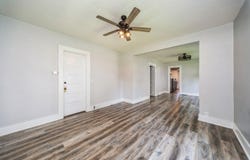 402 W Ashland Avenue, Indianola, IA 50125