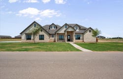 1114 Savannah Drive, New Home, TX 79383