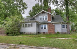 1643 Washington Avenue, Baxter Springs, KS 66713