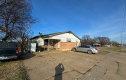 621 W Carl Albert Pkwy, McAlester, OK 74501