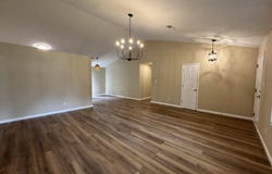806 S 3rd St, Dardanelle, AR 72834