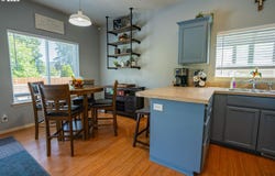 2872 BLUFF AVE, Salem, OR 97302