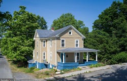 116 HESS AVENUE, MARTINSBURG, WV 25404