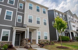 321 Devon Cliffs Drive, Wake Forest, NC 27587