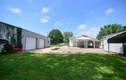 813 N Charles Street, Bicknell, IN 47512