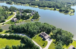 1810/1812 West Shore, Macon, MO 63552