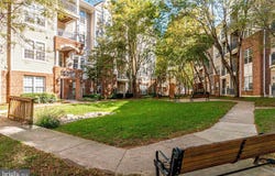 3003 NICOSH CIR #3107, FALLS CHURCH, VA 22042