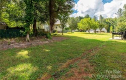 605 Hunters Way, Lexington, NC 27292