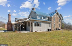 464 LOCUST LANE, LITTLESTOWN, PA 17340