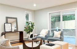 7 Simmons Road, Barrington, RI 02806