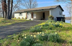 174 Ridge Road, Houston, AR 72070