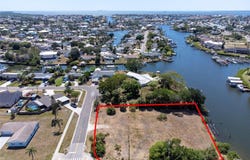 601 FLAMINGO Drive, APOLLO BEACH, FL 33572