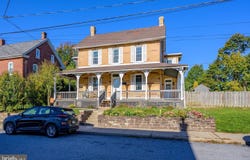 23 & 25 W WALNUT STREET, SOUDERTON, PA 18964