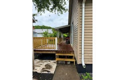 115 S Smith Ave., MT. HOPE, WV 25880