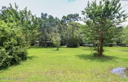 3012 Ridgedale Road, Gautier, MS 39553