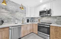 1012 NE 2nd Street, Hallandale Beach, FL 33009
