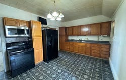 806 7th Ave, Britton, SD 57430