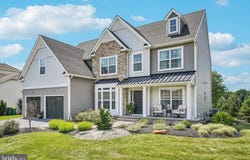 3334 COVENTRY DRIVE, MACUNGIE, PA 18062