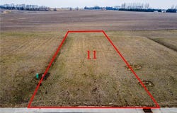 663 Kodiak Drive NW, Stewartville, MN 55976