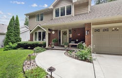 5412 Woodland Avenue, West Des Moines, IA 50266