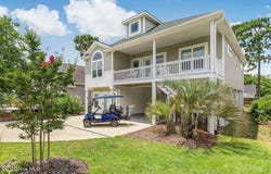 129 NE 15th Street, Oak Island, NC 28465