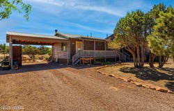 2218 Mogollon Rim Drive, Overgaard, AZ 85933