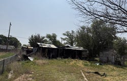305 Jackson Avenue, Lorenzo, TX 79343