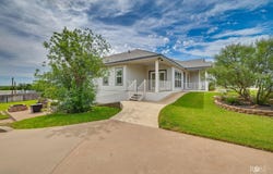 301 Summit Drive, Robert Lee, TX 76945