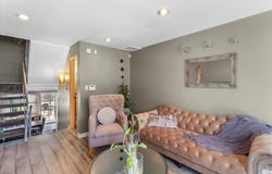 8950 N 95th St, Milwaukee, WI 53224