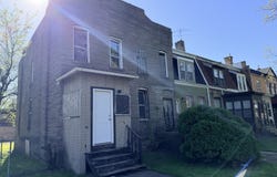 10601 S Champlain Avenue, Chicago, IL 60628