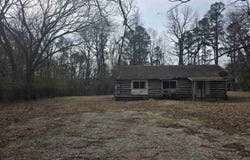 210 Ridge Avenue, Mena, AR 71953