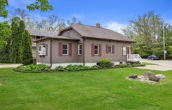 752 Wells St, Lake Geneva, WI 53147