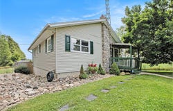 2661 Swift Rd, Bellevue, MI 49021