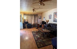 144 North Plum Street, Irvine, KY 40336