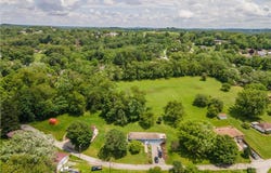 8 Leasure Way, Cecil, PA 15321