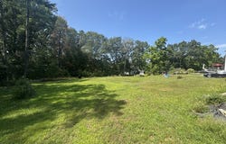 26 Sprague Ave, Chelmsford, MA 01824