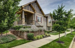 8558 Barstow Street, Lenexa, KS 66219