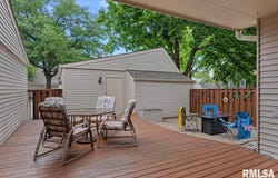 55 COUNTRY Place, Springfield, IL 62703