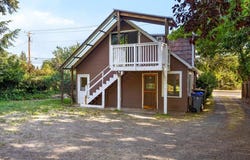 1040 E Main Street, Ashland, OR 97520