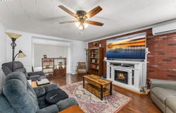 117 HARBOR DR, Riddle, OR 97469