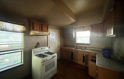 320 NW 9th St, Paris, TX 75460