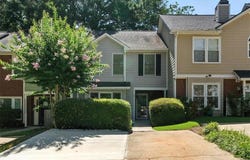 1307 Shiloh Terrace NW, Kennesaw, GA 30144