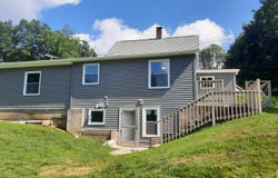 101 Browning Road, Norwich, CT 06360