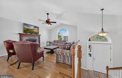686 W WYNONAH Drive, AUBURN, PA 17922
