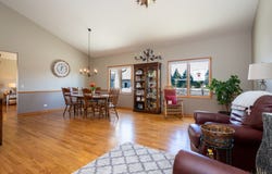 8404 Squirrel Drive, Spring Grove, IL 60081