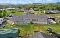 33 Andy's Xing, Chavies, KY 41727
