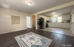 608 E 11th Street, Newton, NC 28658