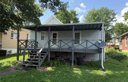 3313 Saint Charles Street, Hannibal, MO 63401