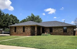 320 Kathie Drive, Clovis, NM 88101