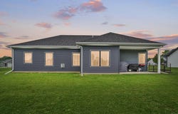 422 Westward Drive, Butler, IN 46721